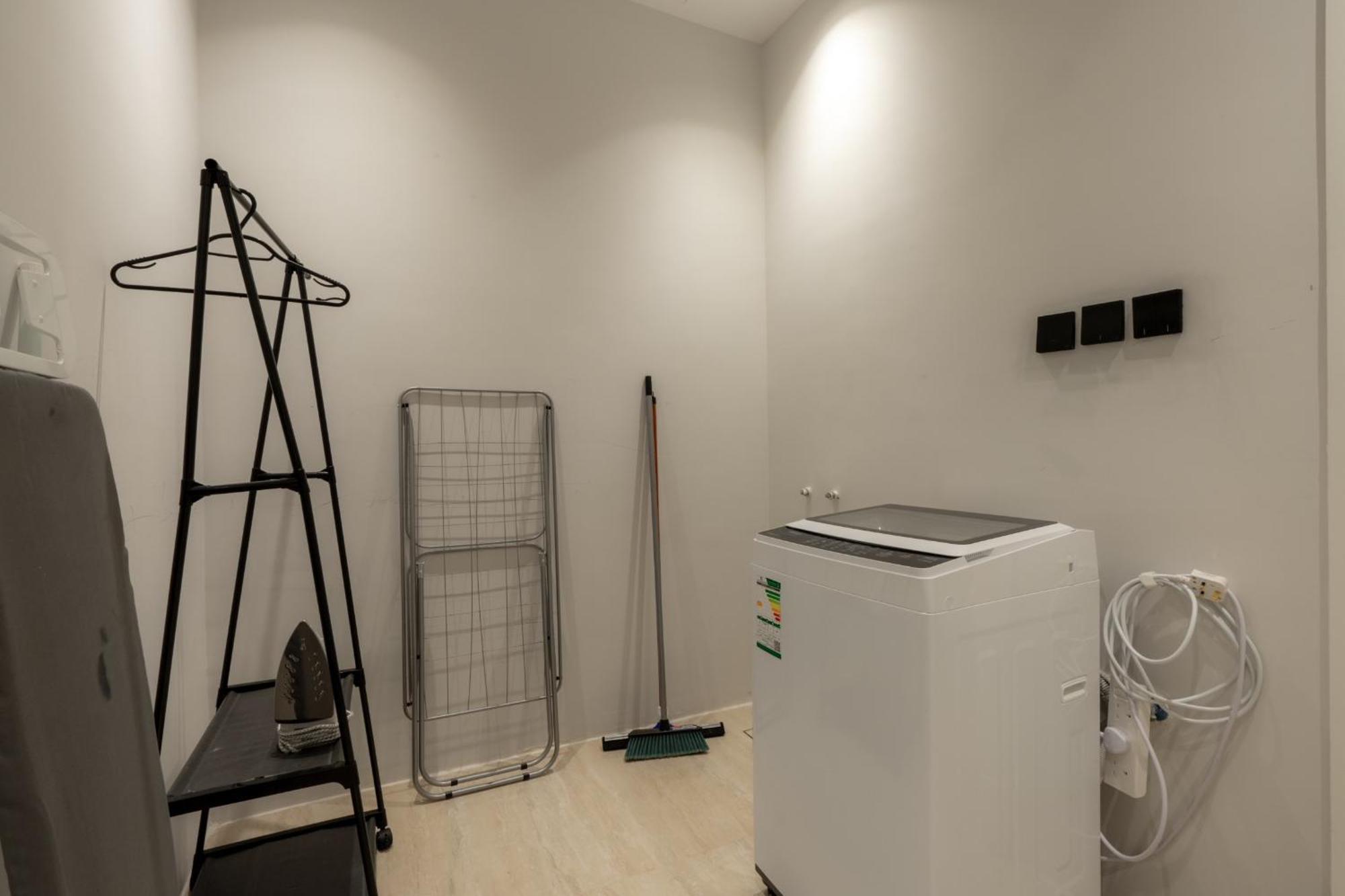 Luxury Almalqa شقة فاخرة الملقا Apartment